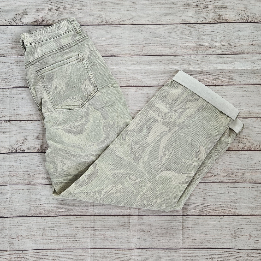 LOGO Printed Boyfriend Jean - Picture 8 of 9